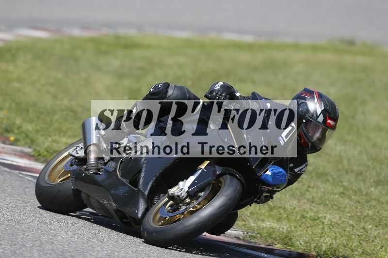 /44 09.08.2025 Plüss Moto Sport ADR/Freies Fahren/1